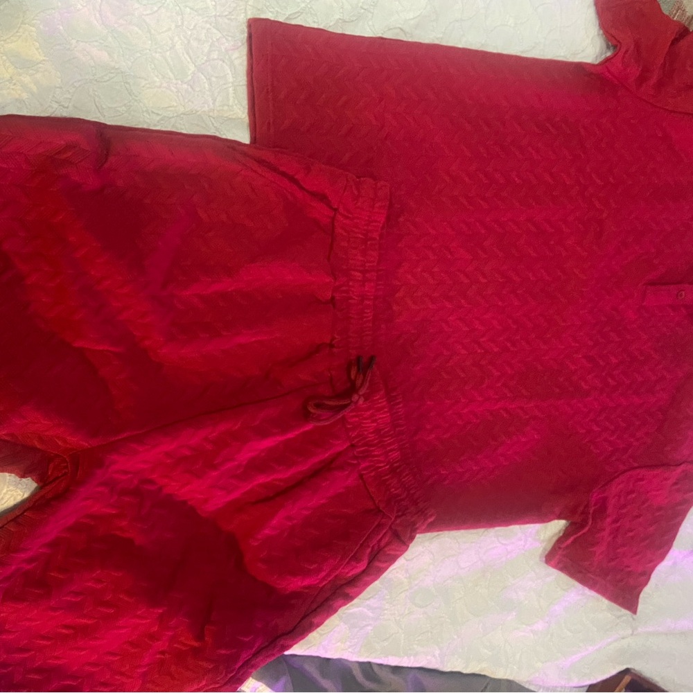 Men’s Red Textured Two-Piece Set